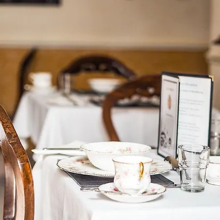 Guest house Tall Storeys