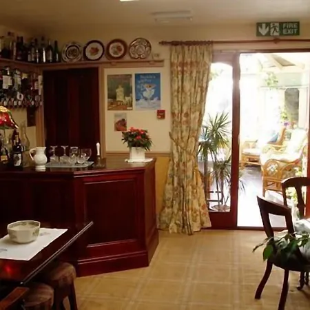 Guest house Tall Storeys