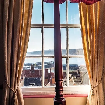 Tall Storeys Scarborough