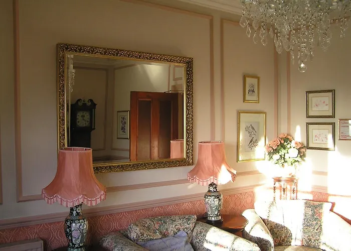 Guest house Tall Storeys 4*