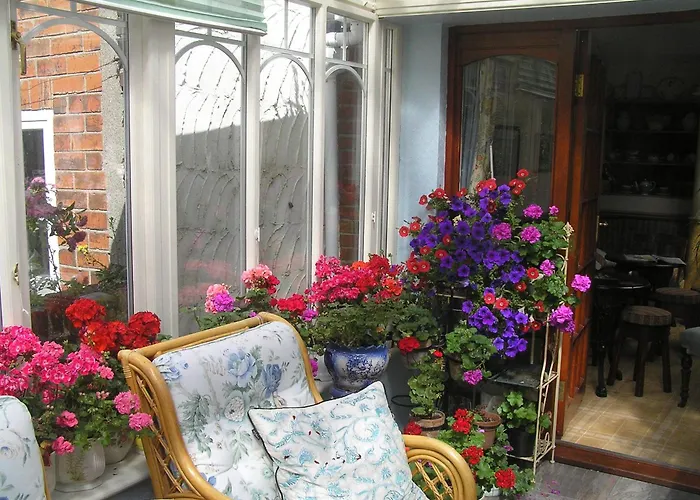 Guest house Tall Storeys