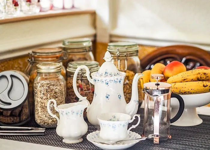 Tall Storeys Scarborough