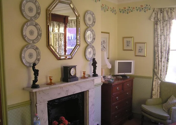 Guest house Tall Storeys 4*