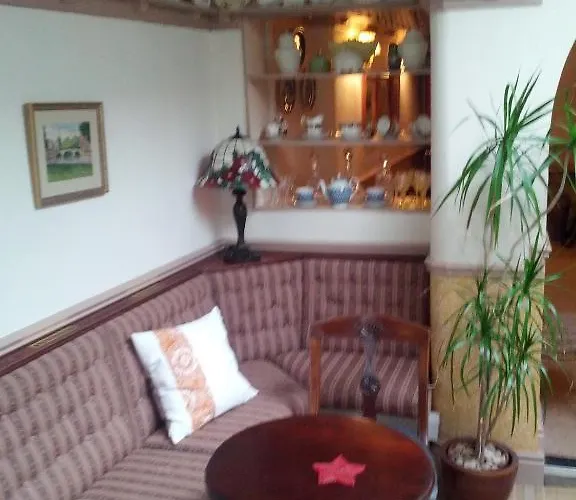 Guest house Tall Storeys Scarborough