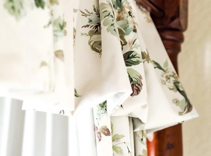 Tall Storeys Guest house 4*