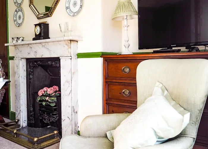 Guest house Tall Storeys