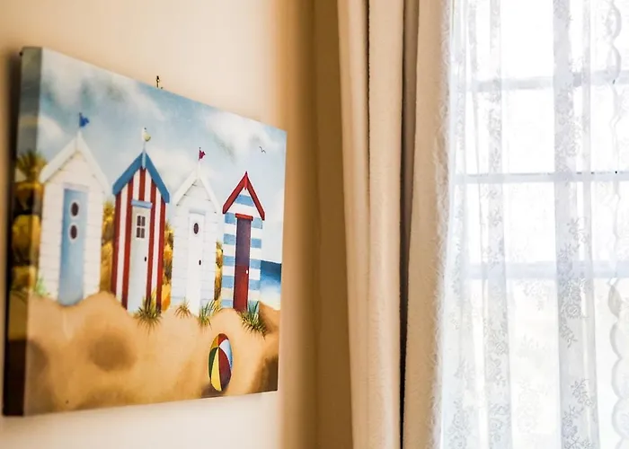 Tall Storeys Guest house 4*