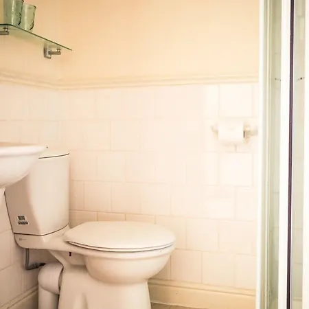 Tall Storeys 게스트하우스