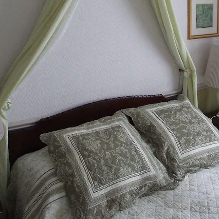 Gasthuis Tall Storeys Scarborough